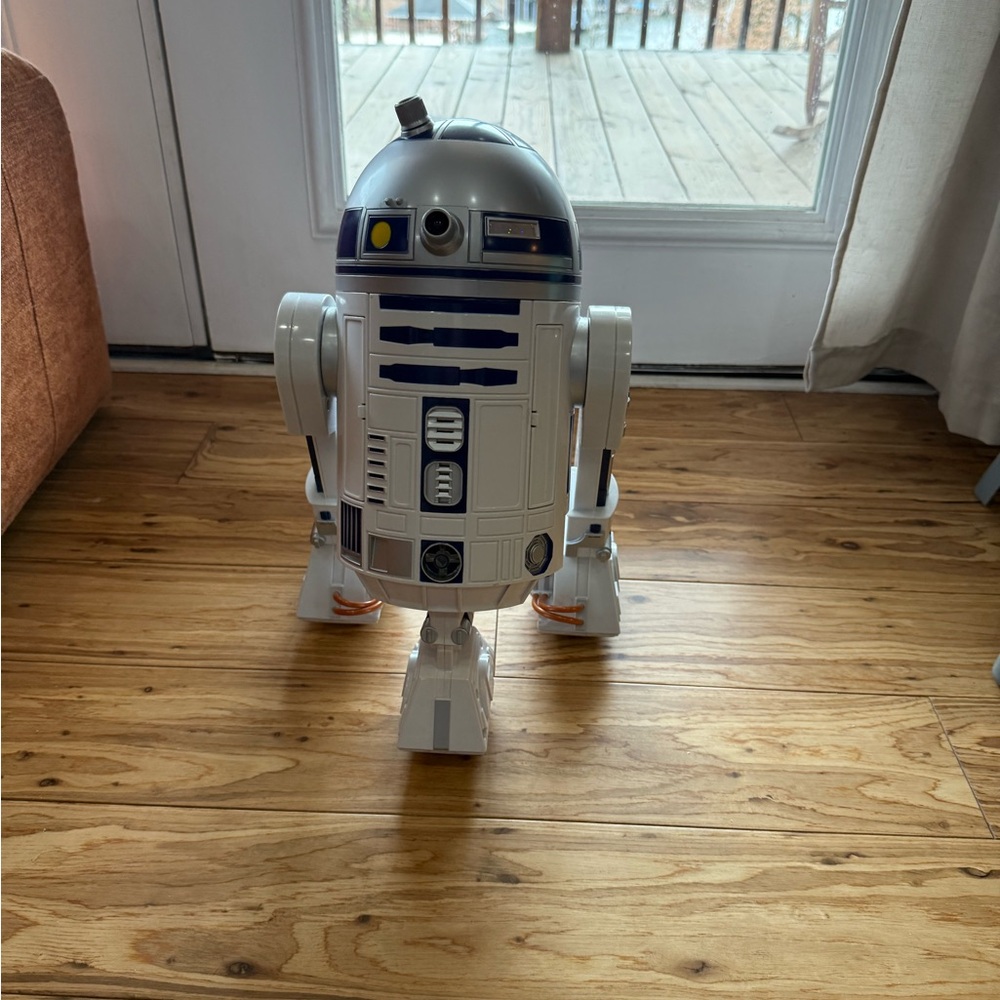 Hasbro 2002 R2D2 interactive droid
